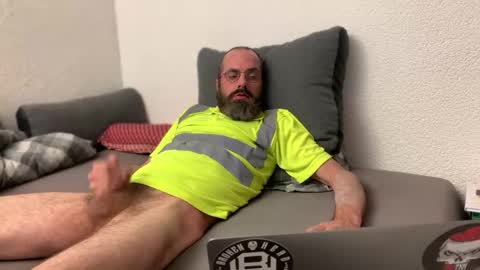 Snapshot of mrcharlybrown chatting on September 22, 3:03 pm Mike online show from September 22, 3:03 pm