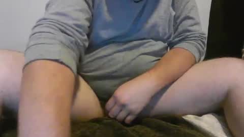 Snapshot of mrchico911 chatting on May 15, 1:34 am mrchico911 online show from May 15, 1:34 am