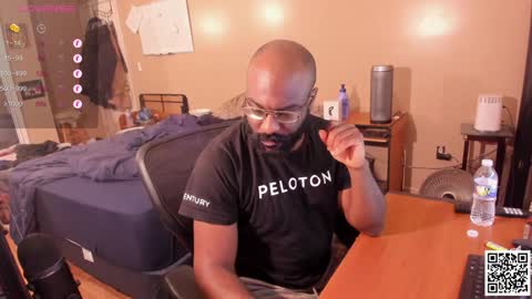 Chuck Daily online show from December 12, 5:20 am