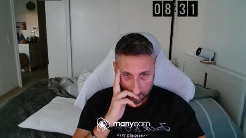 Snapshot of mrdr0o0o chatting on November 6, 7:31 am mrdr0o0o online show from November 6, 7:31 am