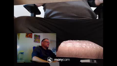 Snapshot of mrduplo1975 chatting on June 17, 2:29 pm MrJohnsen1975 online show from June 17, 2:29 pm
