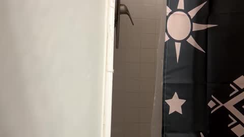 Snapshot of mreric_210 chatting on September 9, 11:15 pm mreric_210 online show from September 9, 11:15 pm