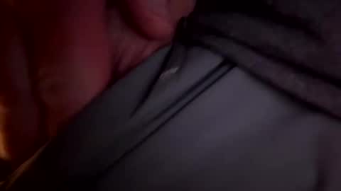 Snapshot of mreric_210 chatting on October 24, 4:42 am mreric_210 online show from October 24, 4:42 am