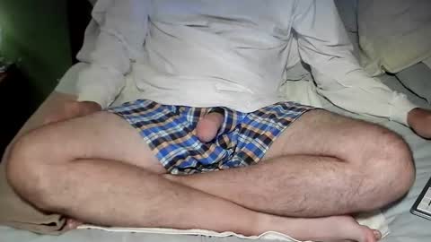 mrericsmith  email hidnnn online show from October 20, 1:39 am