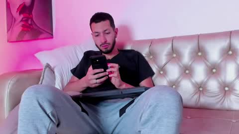 Snapshot of mrfranco_vc chatting on April 30, 12:22 pm Andy online show from April 30, 12:22 pm