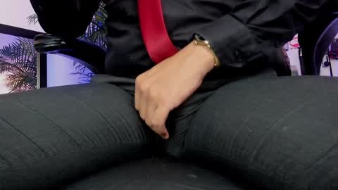 MrFrank. online show from December 24, 1:28 pm