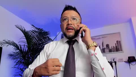 MrFrank. online show from December 25, 2:56 pm