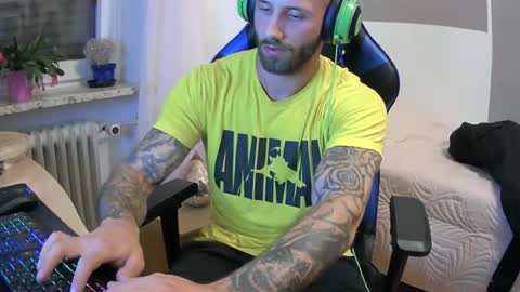 Snapshot of mrga591904 chatting on June 22, 6:38 pm mrga591904 online show from June 22, 6:38 pm
