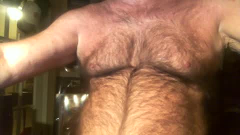 Snapshot of mrgspothitter4u chatting on December 13, 11:02 am MrGspotHitter4U online show from December 13, 11:02 am