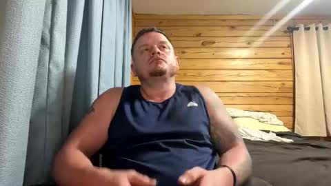 mrhandsome_1 online show from April 4, 12:53 am