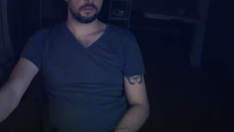 Snapshot of mrhereandthere chatting on January 7, 2:03 am MrhereNthere online show from January 7, 2:03 am