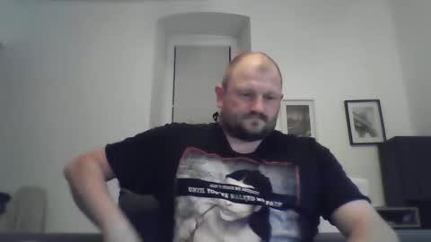 mrhotsex69 online show from September 29, 9:19 pm