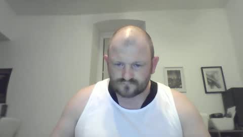 Snapshot of mrhotsex69 chatting on May 28, 10:18 pm mrhotsex69 online show from May 28, 10:18 pm