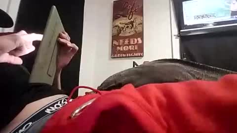 mrj1979 online show from February 18, 11:50 am