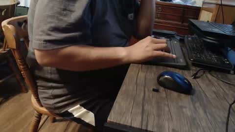mrjack20001 online show from May 17, 2:42 am