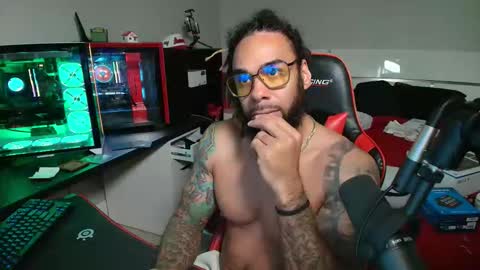 Snapshot of mrjacksonsplayroom chatting on February 7, 5:00 am X TeamTJackson tnacamgirls online show from February 7, 5:00 am