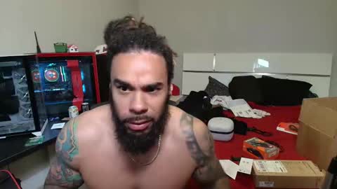 Snapshot of mrjacksonsplayroom chatting on February 12, 1:11 am X TeamTJackson tnacamgirls online show from February 12, 1:11 am