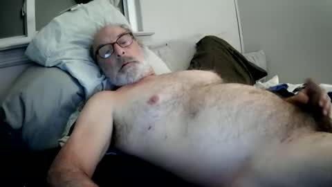 Snapshot of mrjames59 chatting on January 13, 4:07 am mrjames59 online show from January 13, 4:07 am