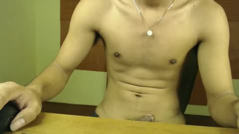 Snapshot of mrloverboybigcock chatting on January 29, 10:11 pm john online show from January 29, 10:11 pm