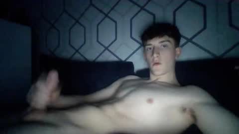 mrlovewhatyousee online show from March 23, 12:25 am