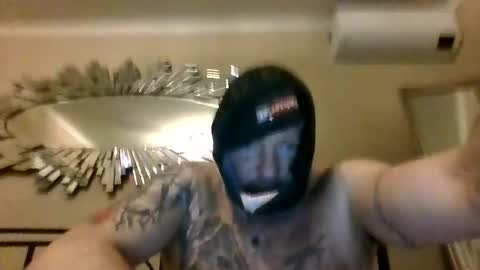 Max online show from March 21, 2:05 am