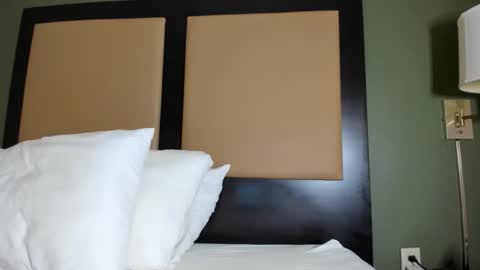 Snapshot of mromg007 chatting on November 2, 2:58 am mromg007 online show from November 2, 2:58 am