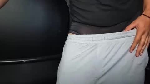 your favorite name online show from April 16, 7:42 am