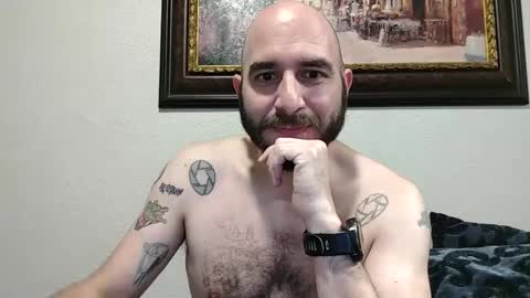 Snapshot of mrricomustachio chatting on December 6, 2:02 am Rico online show from December 6, 2:02 am