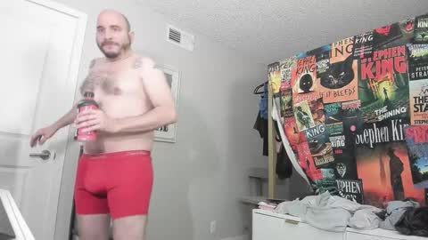 Snapshot of mrricomustachio chatting on November 4, 1:16 am Rico online show from November 4, 1:16 am