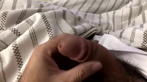 Snapshot of mrrogue chatting on December 8, 5:39 am mrrogue online show from December 8, 5:39 am