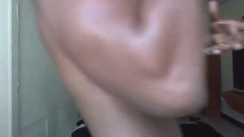 Snapshot of mrs0010in chatting on May 11, 6:38 pm mrs0010in online show from May 11, 6:38 pm