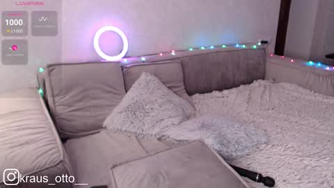 mrs kitty69 online show from December 5, 11:16 am