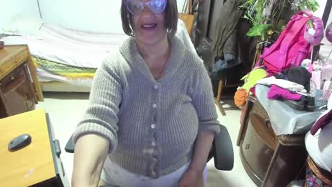 mrs_mommy online show from March 8, 4:39 pm