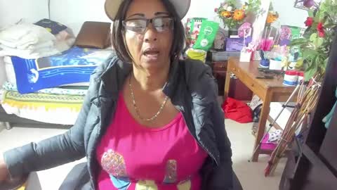 mrs_mommy online show from September 27, 10:04 pm