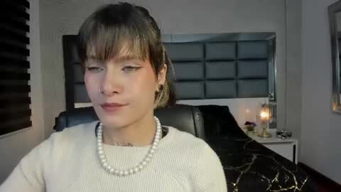 Snapshot of mrs_regina_clk chatting on July 6, 2:52 am Regina online show from July 6, 2:52 am