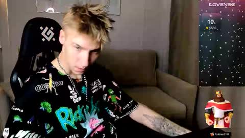 Snapshot of mrsexycum4u chatting on October 26, 11:16 am Adam online show from October 26, 11:16 am