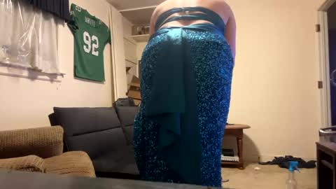 Snapshot of mrsissy812575 chatting on December 6, 10:52 pm mrsissy812575 online show from December 6, 10:52 pm