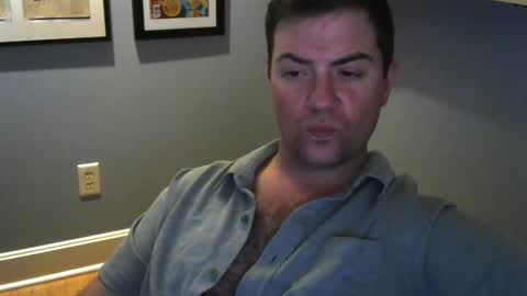 Snapshot of mrsleepyface1 chatting on November 18, 1:22 am mrsleepyface1 online show from November 18, 1:22 am