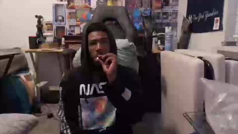 mrsoonicexrated online show from September 10, 1:27 am