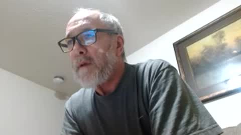 Snapshot of mrtease5 chatting on March 2, 7:37 am mrtease5 online show from March 2, 7:37 am