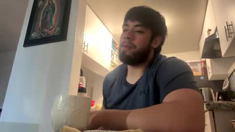 youngshyathlete online show from January 15, 6:44 pm