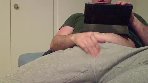 Snapshot of mrtsch chatting on January 17, 8:44 pm Tony online show from January 17, 8:44 pm