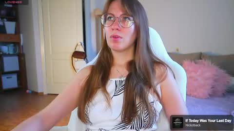 Snapshot of ms_allison chatting on July 3, 7:26 am Allison online show from July 3, 7:26 am