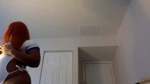 ms_bankz online show from February 27, 10:54 pm