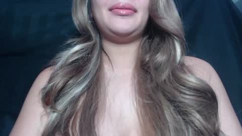 Snapshot of ms_betty chatting on June 17, 3:35 pm Betty online show from June 17, 3:35 pm