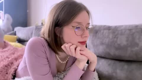 ms_christiana online show from February 1, 7:51 am