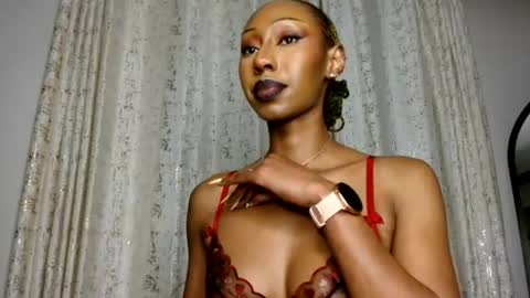 Snapshot of ms_crystal chatting on June 28, 3:23 am ms_crystal online show from June 28, 3:23 am