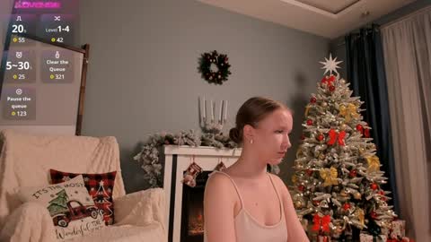 Eva 3 online show from December 13, 7:53 pm