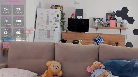 Ms ForYOU online show from November 27, 3:52 am