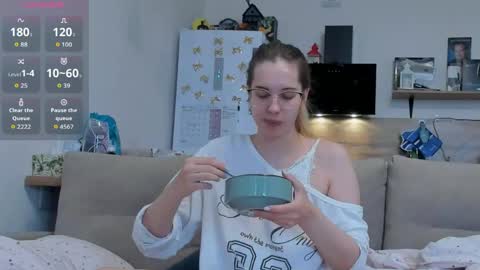 Ms ForYOU online show from April 9, 6:19 am